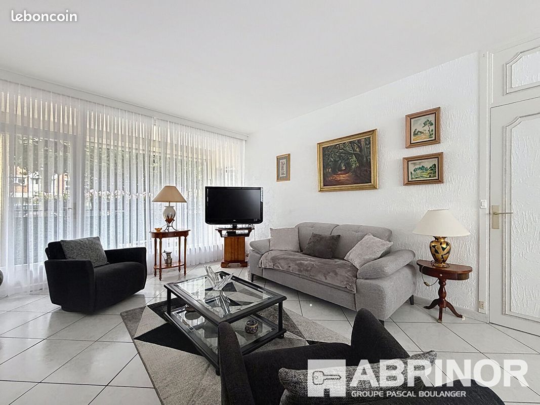 Appartement 4 pièces 101 m² · à Roubaix · 101 m² · 247 000 €