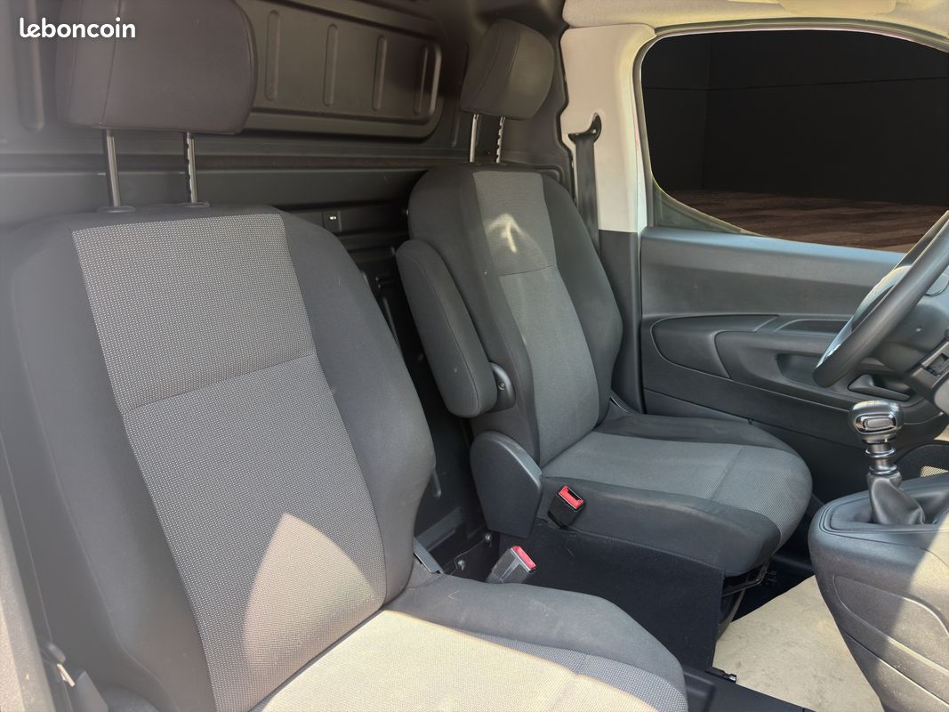 CITROEN Berlingo Van BlueHDi (image 12)