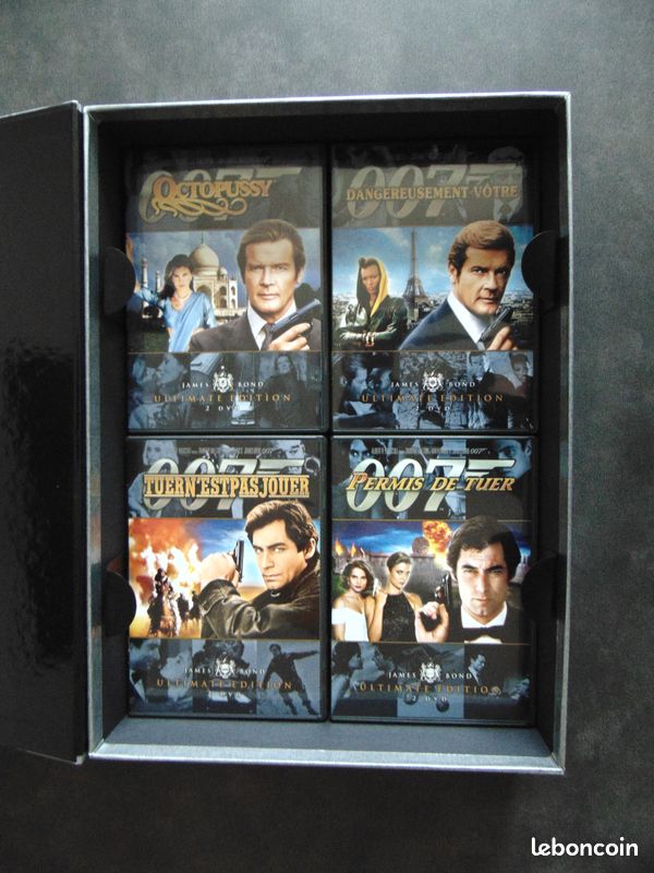 James Bond Ultimate Edition - Coffret de 20 films / 40 DVD (image 9)