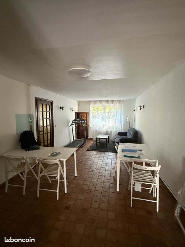 Maison 4 pièces 102 m² · à Croix · 102 m² · 1 300 €/mois