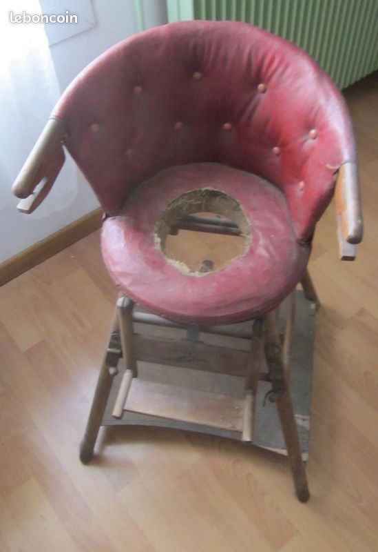 Petite chaise pour enfants ou poupées. Marque TORCK. 1960. EXCELLENT ÉTAT | Used - like new | €40.00 | Villers-le-Bouillet, Wallonia