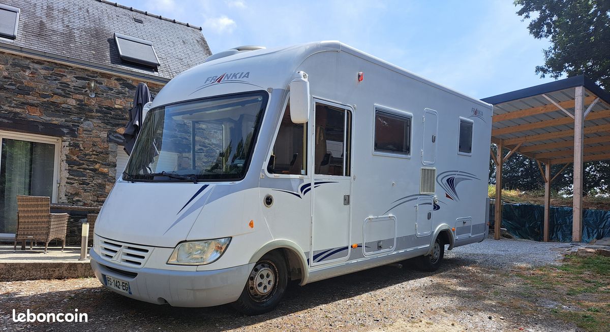 Camping car frankia (image 1)