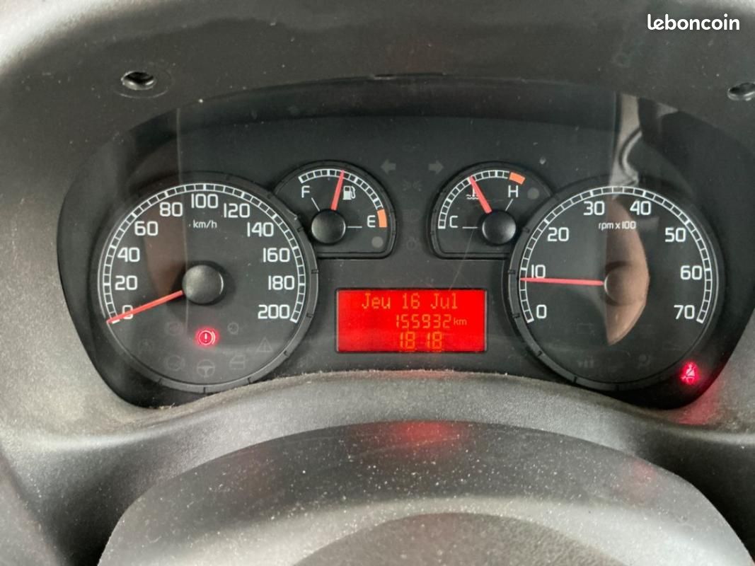Fiat Doblo 1.3 Multijet 16v 85 Emotion 7 places (image 9)