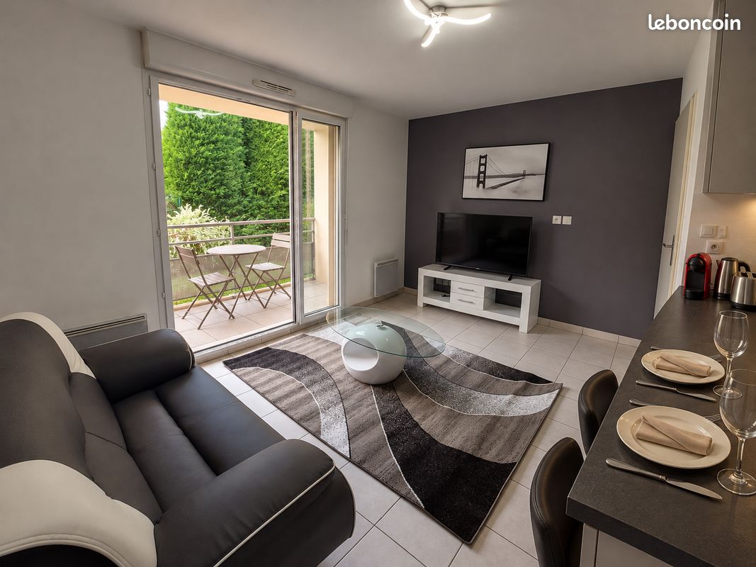 Appartement 2 pièces 46 m² · à Ville-la-Grand · 46 m² · 2 500 €/mois