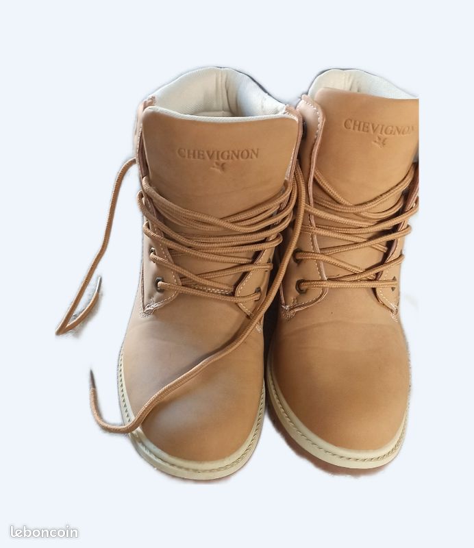 Chaussures Femme Carvela Pointure 38 (UK5) - Cuir Verni, Occasion Bon état Général