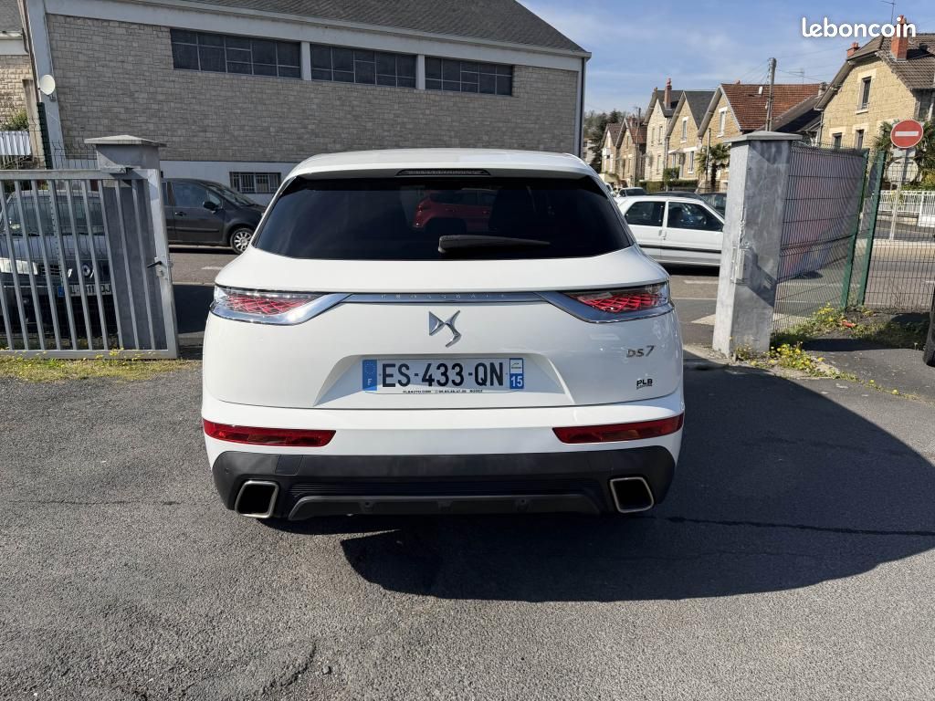 DS DS 7 CROSSBACK 1.6 PureTech - 225 Bva So Chic gps + clim + Radar AR (image 4)