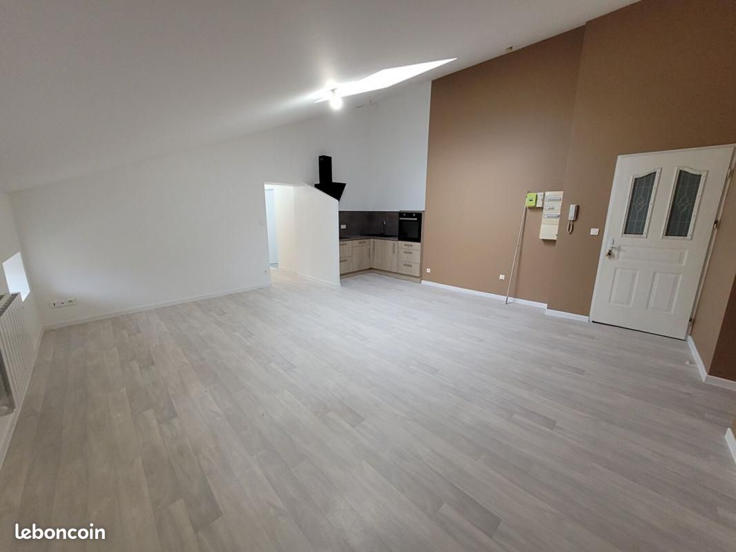 Appartement 3 pièces 79 m² · à Fains-Véel · 79 m² · 595 €/mois