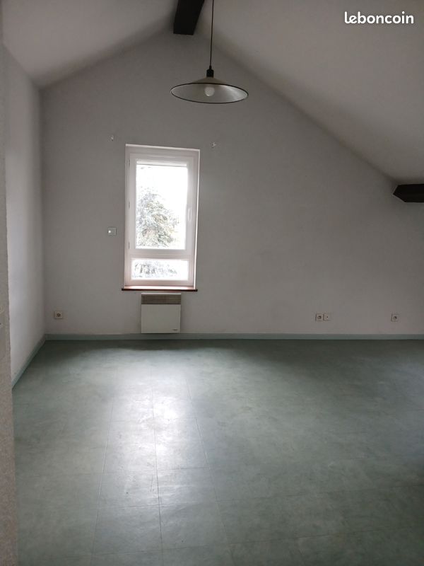 Appartement 1 pièce 37 m² · à Bourg-en-Bresse · 37 m² · 480 €
