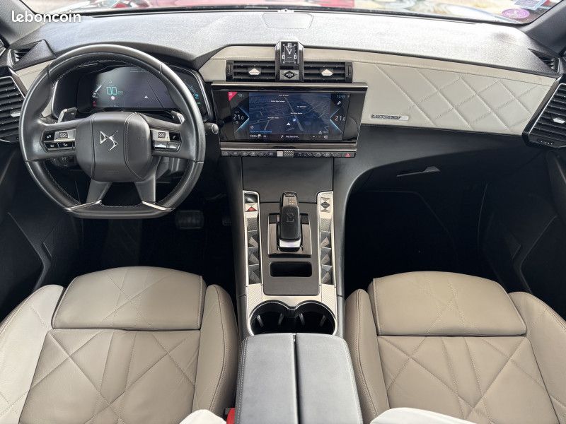 Ds DS 7 CROSSBACK E-TENSE 4X4 300CH EXECUTIVE (image 2)
