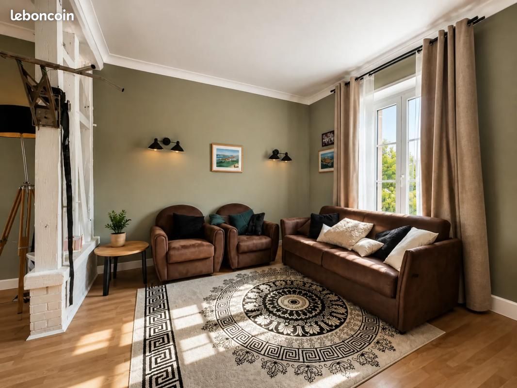 Appartement 6 pièces 130 m² · à Laval · 130 m² · 242 000 €