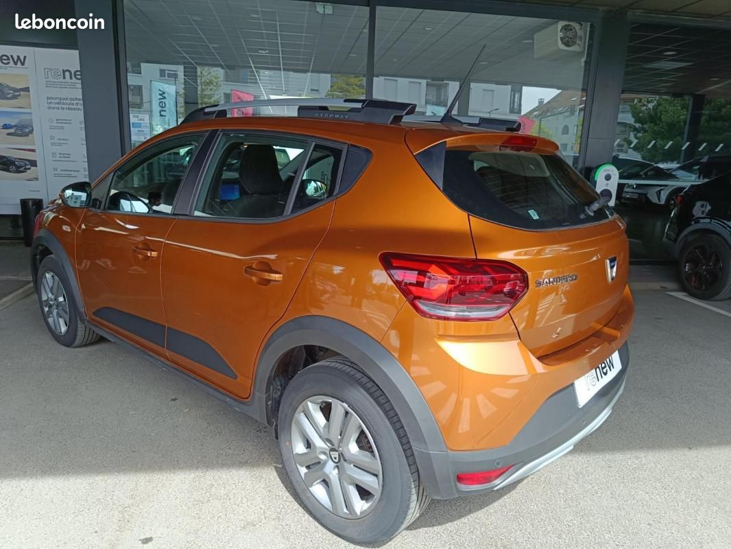 Dacia Sandero TCe 90 - 22 Stepway Confort (image 4)