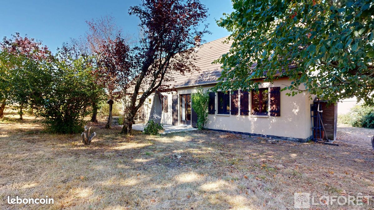 Maison 6 pièces 113 m² · à Moulins · 113 m² · 172 000 €