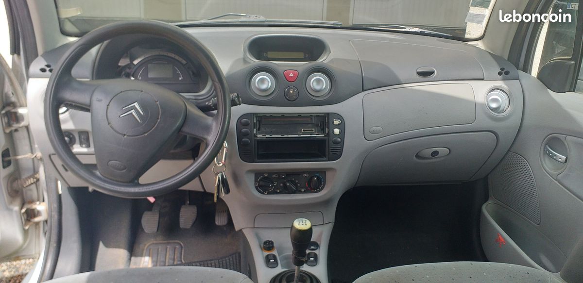 Citroen c3 1.6 essence 16s (image 3)