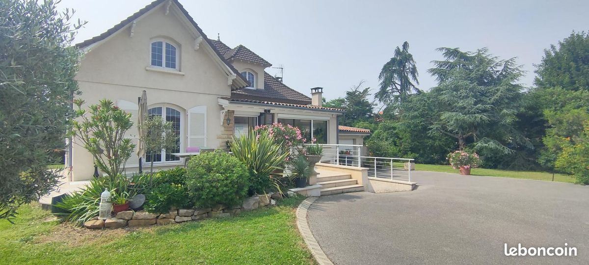 Maison 5 pièces 167 m² · à Meyzieu · 167 m² · 640 000 €