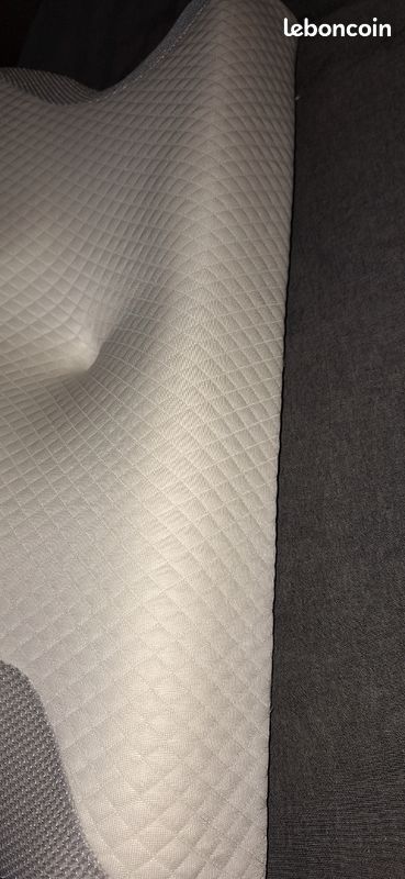 Oreiller Mémoire De Forme SOYA 2.0 - Soutien Cervical Orthopédique - Housse Lavable - Blanc