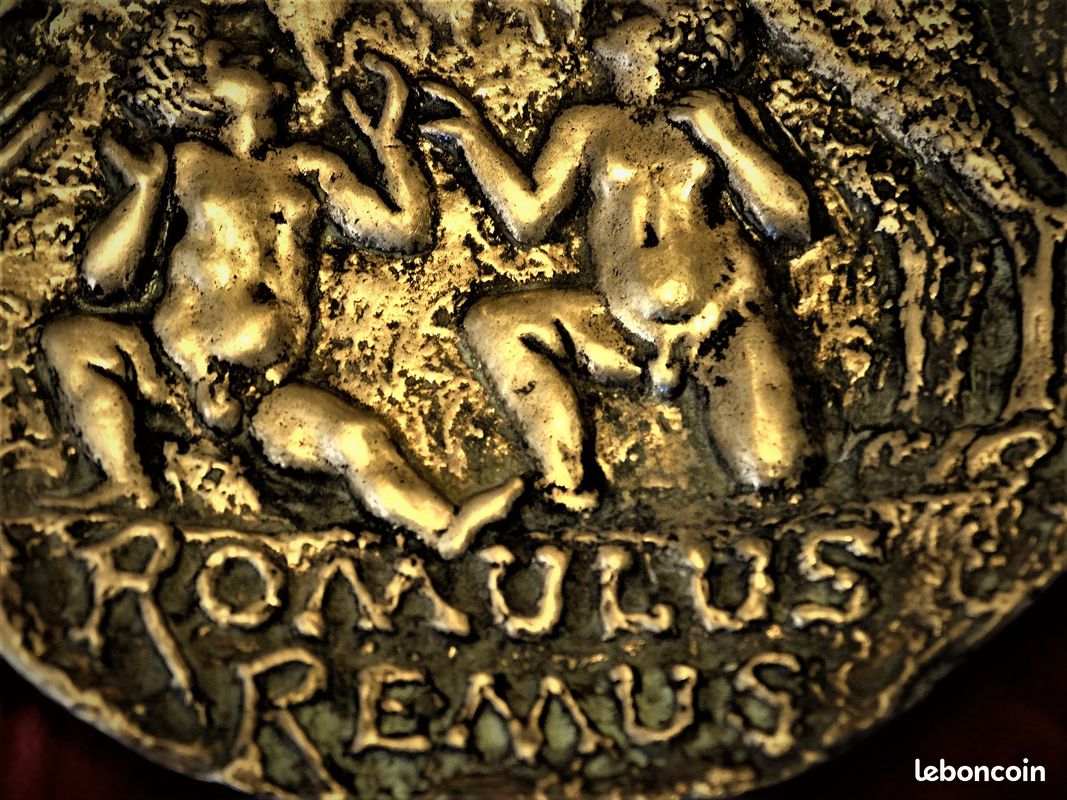 Ancienne coupelle publicitaire en bronze ( M. Verrier ) (image 2)