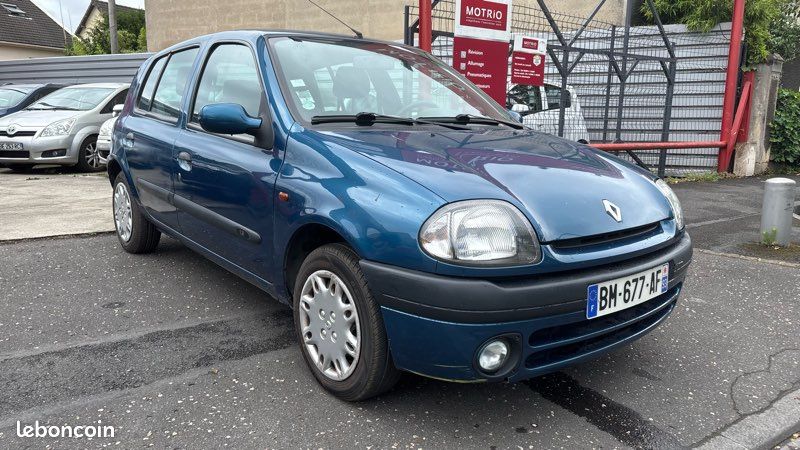 Renault clio 2 1.2 60 cv rxe - paiement en 4 fois possible (image 3)