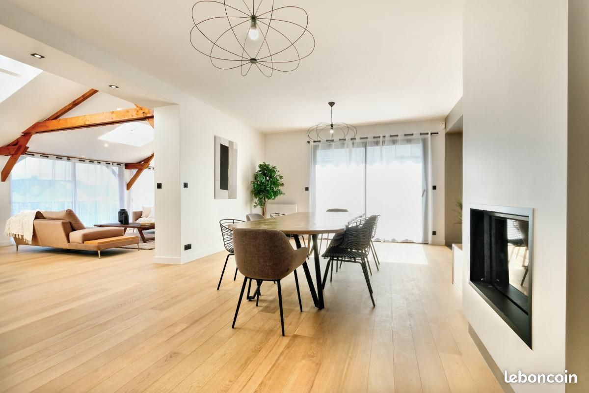 Maison 230 m² · à Cesson-Sévigné · 230 m² · 950 000 €
