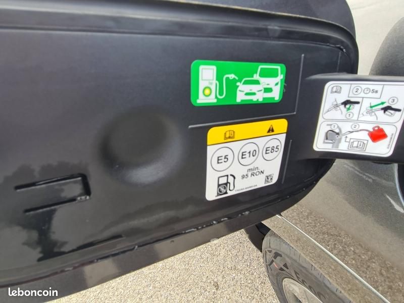 Ford Kuga 2.5 Duratec 180ch Hybrid FlexiFuel ST-Line Powershift (image 31)