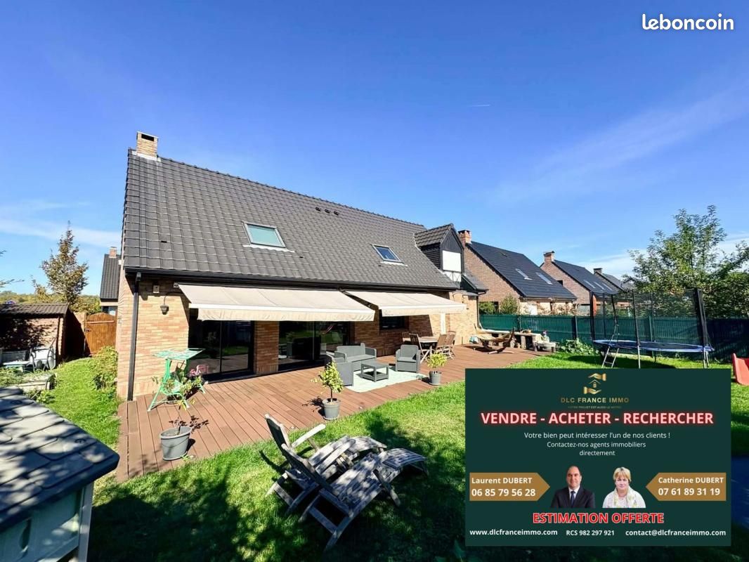 Maison 9 pièces 157 m² · à Lesquin · 157 m² · 575 000 €