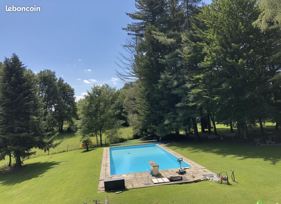 Maison 11 pièces 275 m² · à Cantaous · 275 m² · 398 000 €