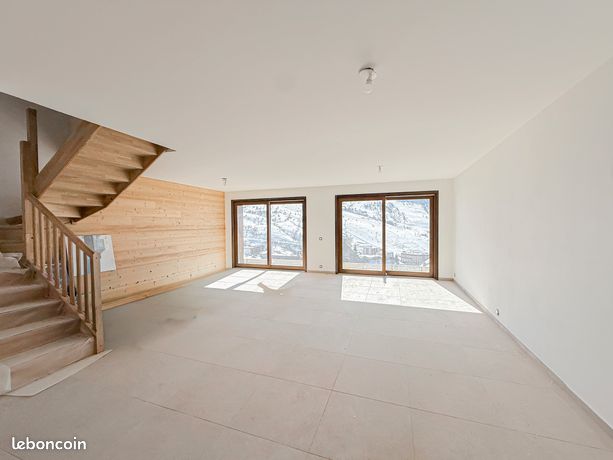 NOUVEAU* Appartement duplex dernier étage de 110.20m² avec terrasse