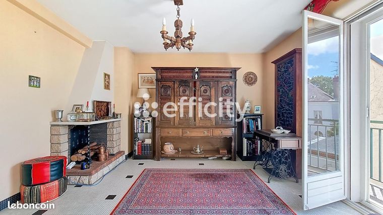 Maison 11 pièces 205 m² — 5