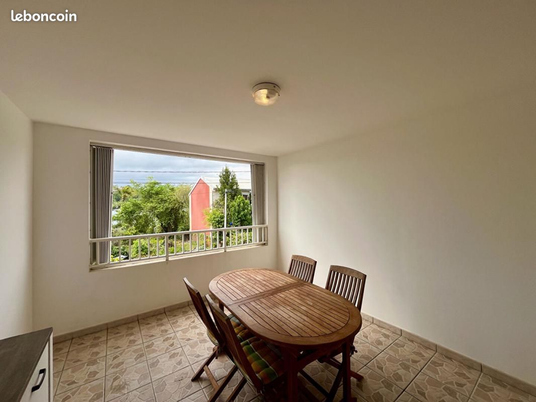 Appartement 3 pièces 67 m² · à Les Trois-Îlets · 67 m² · 1 100 €