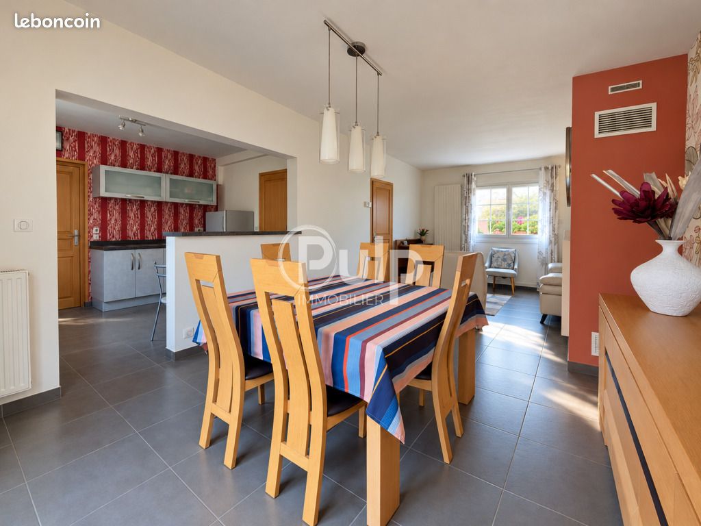 Maison 6 pièces 110 m² · à Allennes-les-Marais · 110 m² · 259 000 €