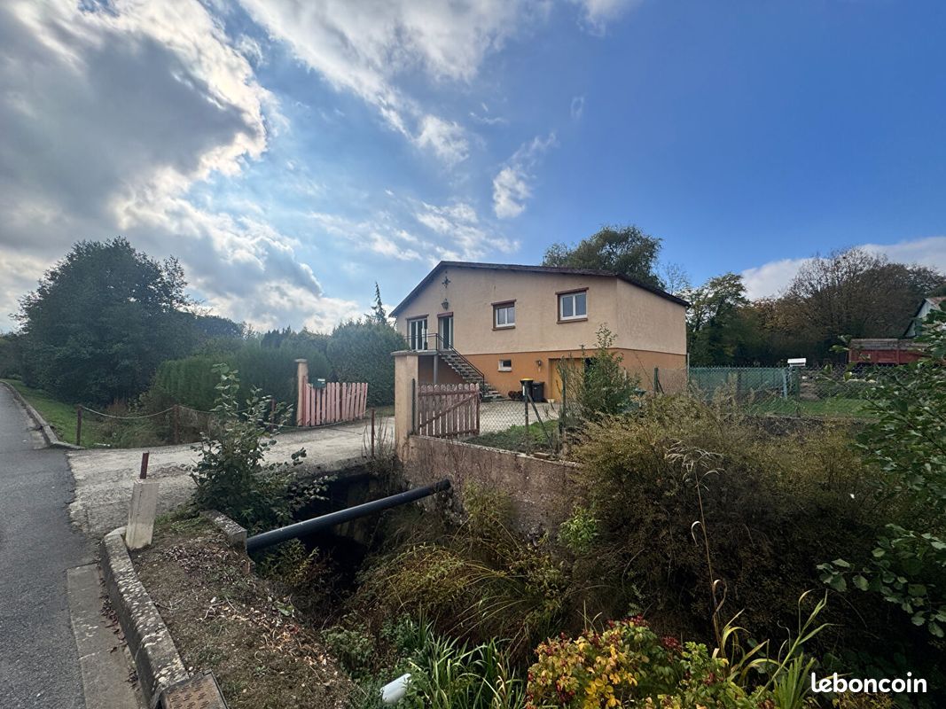 Maison 4 pièces 112 m² · à Chalandry-Elaire · 112 m² · 155 000 €