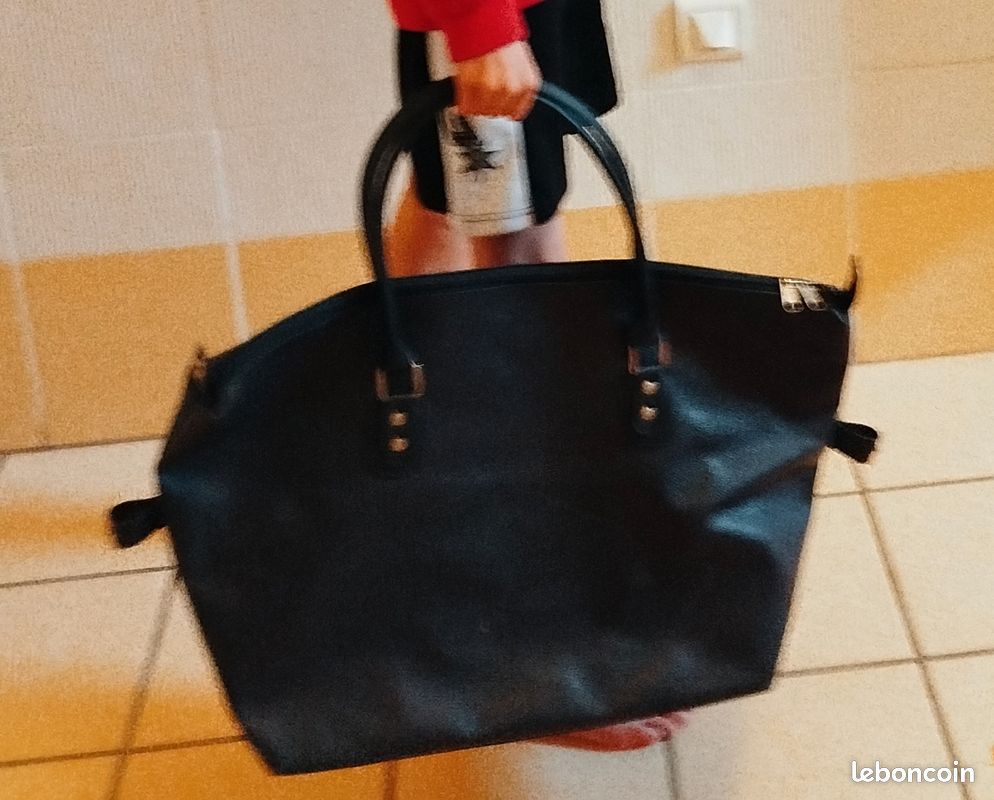 Sac de voyage (bagage) (image 1)