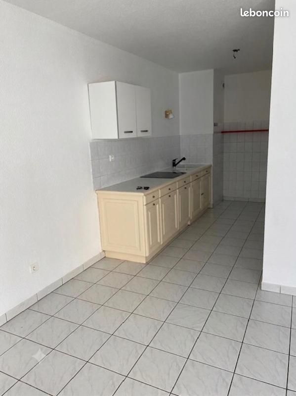 Appartement 2 pièces 52 m² · à Valence · 52 m² · 663 €