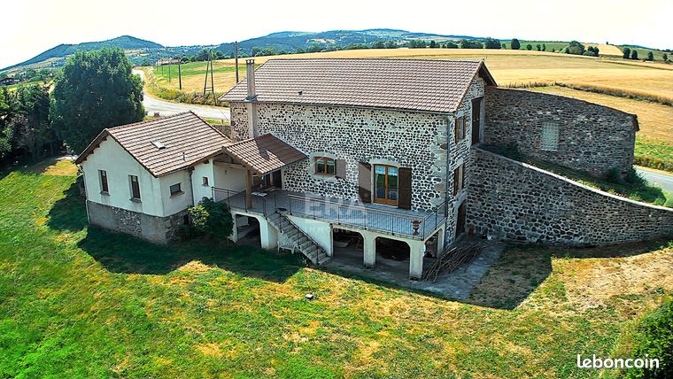 Propriété 7 pièces 272 m²