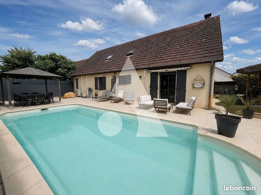 Maison 5 pièces 138 m² · à Neuilly-Crimolois · 138 m² · 425 000 €