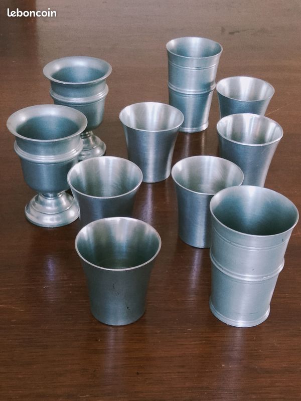 Lot 10 gobelets étain verre a digestif étain pur 95%, 6 cmet 9 cm de haut (image 6)