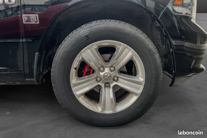 DODGE RAM V8 5.7L QuadCab Sport 345CV Garantie 12 mois (image 19)