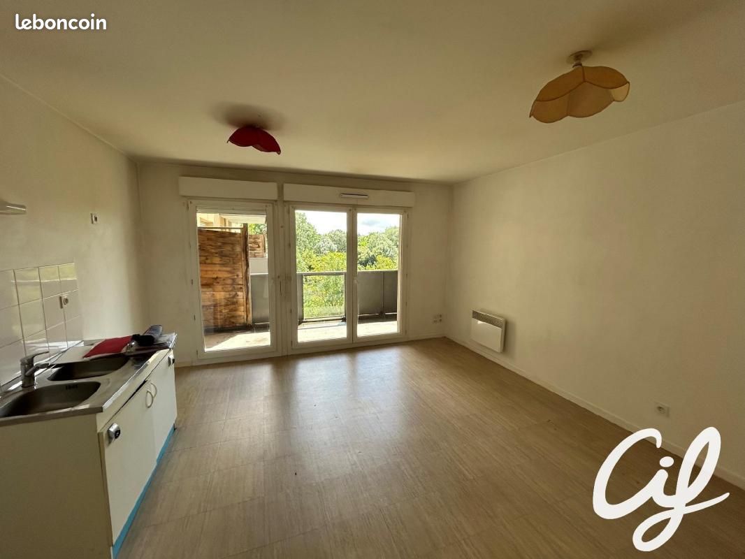 Appartement 1 pièce 31 m² · à La Roche-sur-Yon · 31 m² · 79 000 €