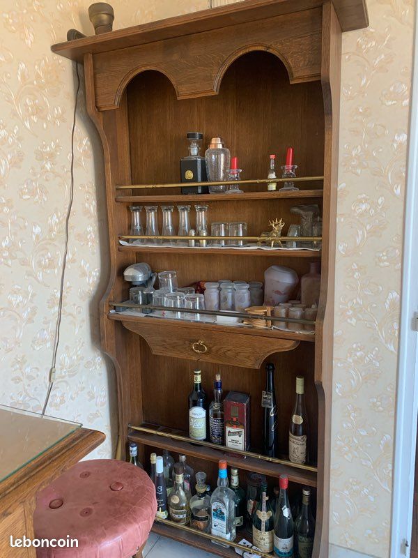 Vends bar complet avec tabourets bois et cuir (image 2)