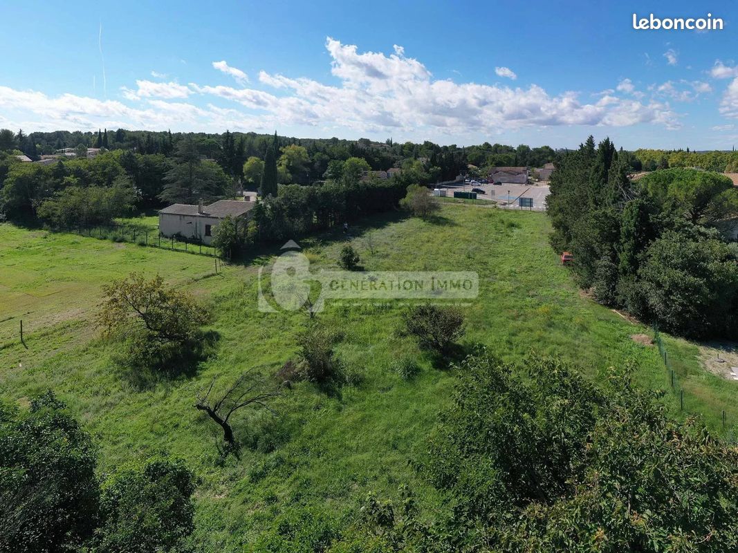 Terrain 376 m² · à Fontvieille · 376 m² · 170 000 €