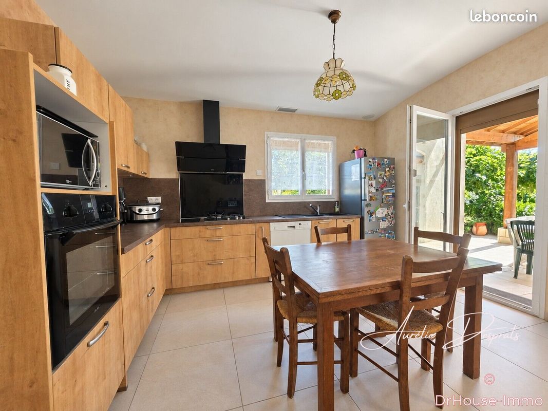 Maison 6 pièces 136 m² · à Gaillac · 136 m² · 377 000 €
