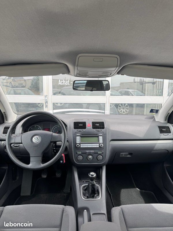Volkswagen Golf 5 1.9 TDI 105ch Regulateur/Climatisation (image 5)
