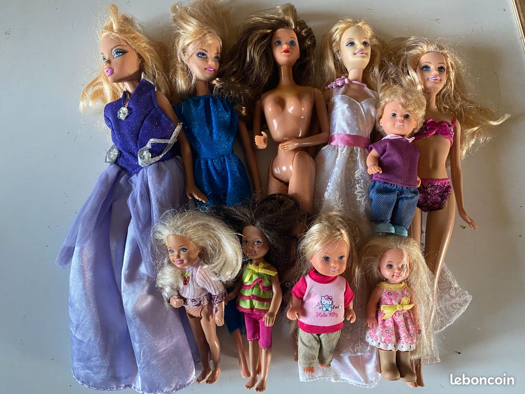 Lot poupée Barbie (image 1)