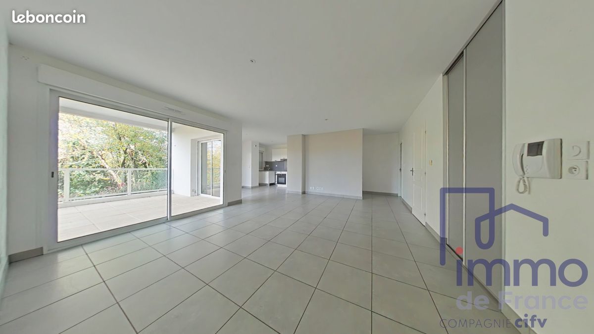 Appartement 3 pièces 88 m² · à Saint-Genest-Lerpt · 88 m² · 230 000 €