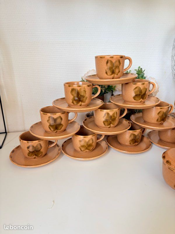 Service à café/thé Sarreguemines Trèfle en grès – 10 tasses – Vintage (image 4)