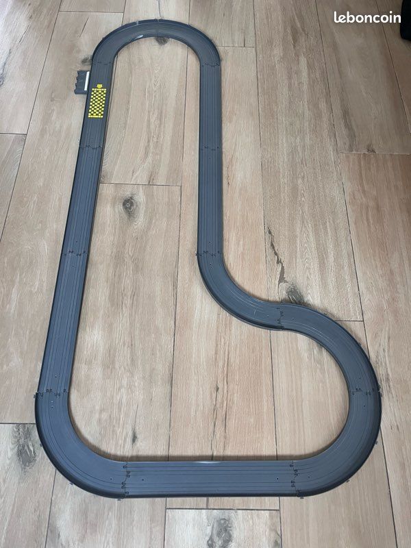 Circuit voiture électrique - Rails TCR Slot Racing (image 1)