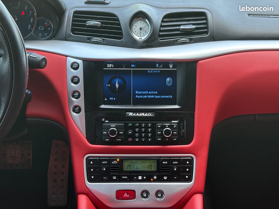 Maserati granturismo s 4.7 v8 boite f1 / bose (image 11)