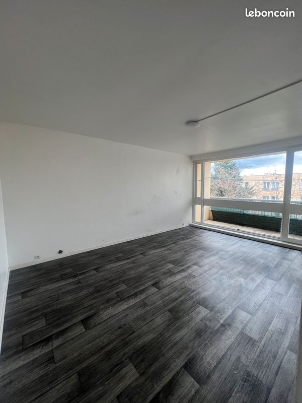Appartement 4 pièces 67 m² · à Lapalud · 67 m² · 89 000 €