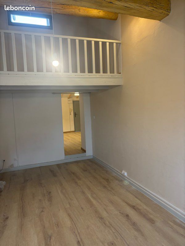 Appartement 1 pièce 65 m² · à Arles · 65 m² · 630 €/mois