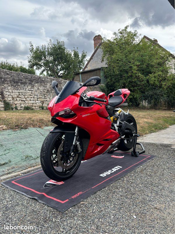 Panigale 899 full facture depuis achat neuve (image 1)