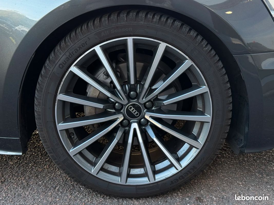 Audi A5 40 TDI quattro Avus Pack S-line / entretien Audi / Attelage électrique + toit ouvrant (image 37)